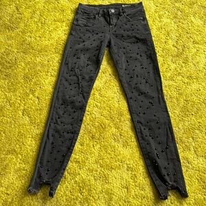 Blank NYC Black Washed Faux Pearl Embellished Skinny Classique Jeans Size 26